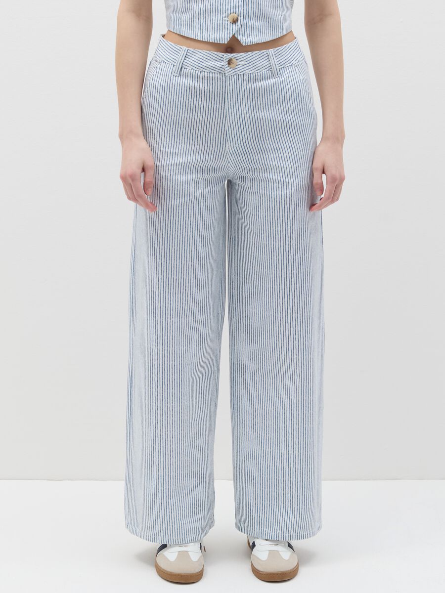 Wide-leg trousers with striped pattern_1