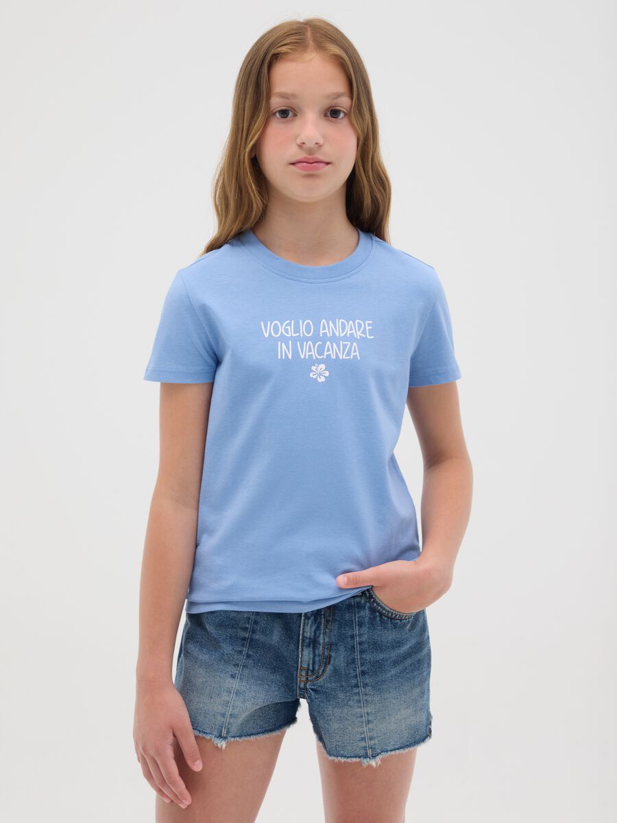 T-shirt da ragazza in puro cotone azzurra regular fit con stampa_0