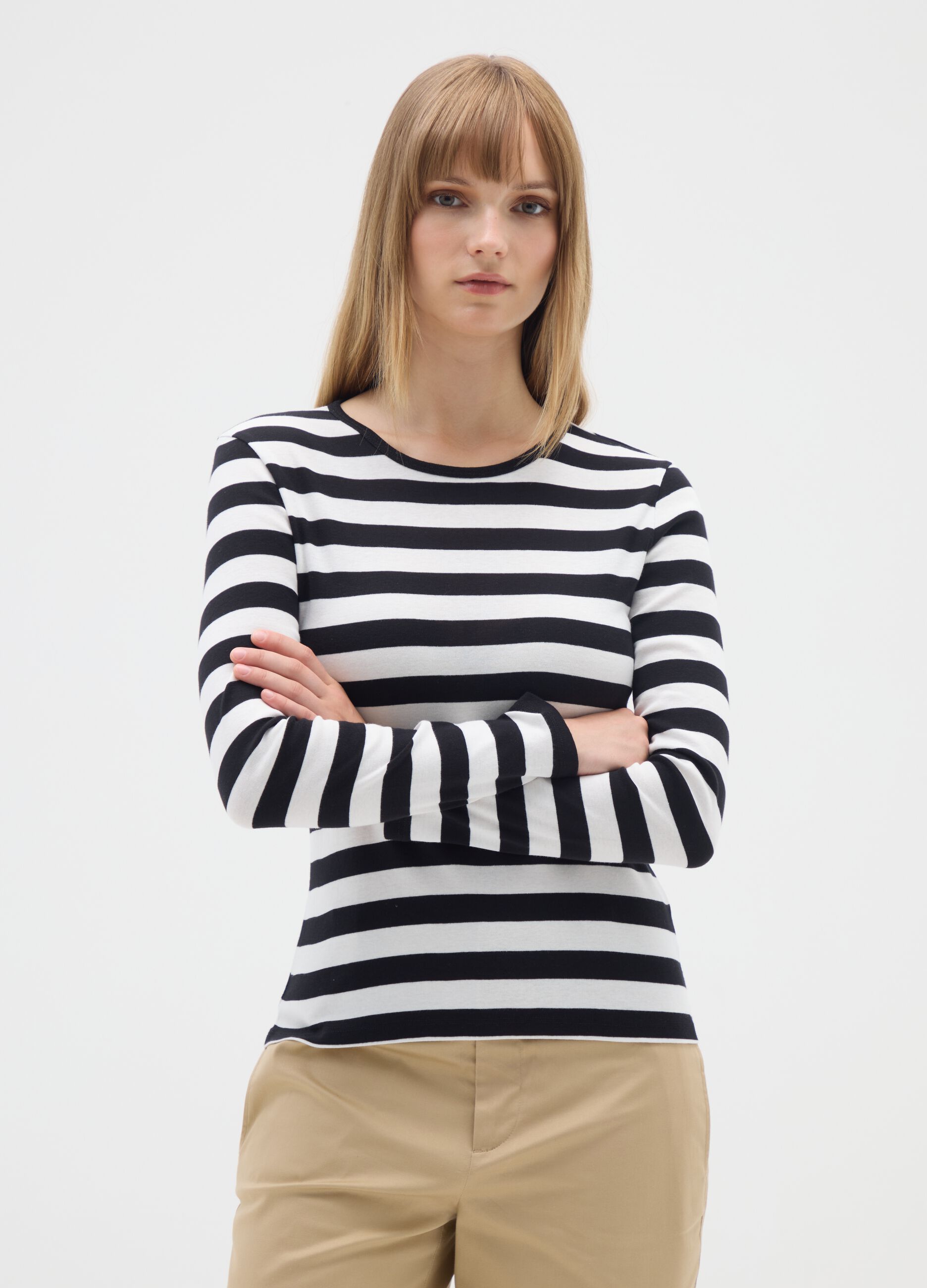Long Sleeve White and Black Striped T-Shirt