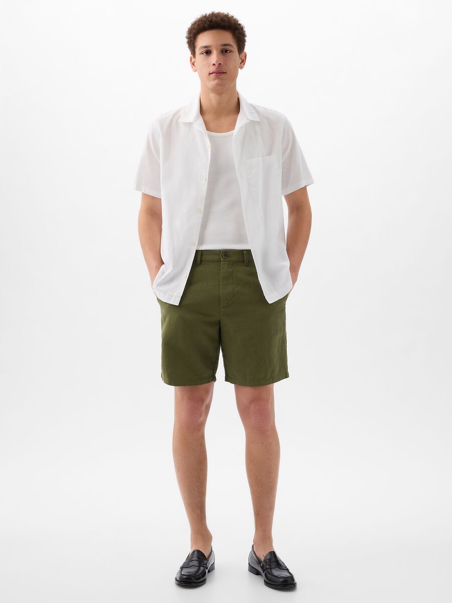 Relaxed-fit Bermuda shorts in cotton and linen_0