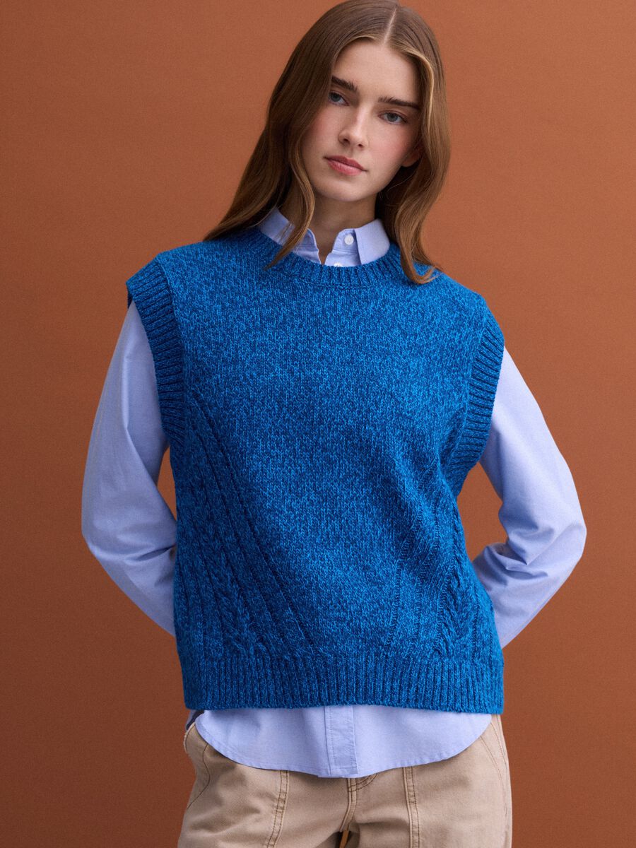 Blue wool-blend crew-neck vest with oversized fit_0