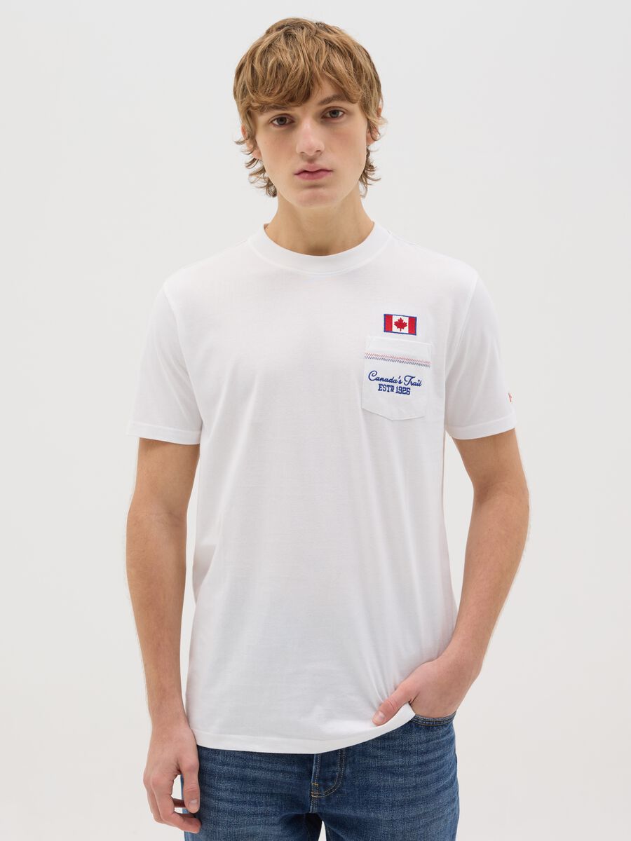 Canada's Trail white T-shirt with pocket and embroidery_0