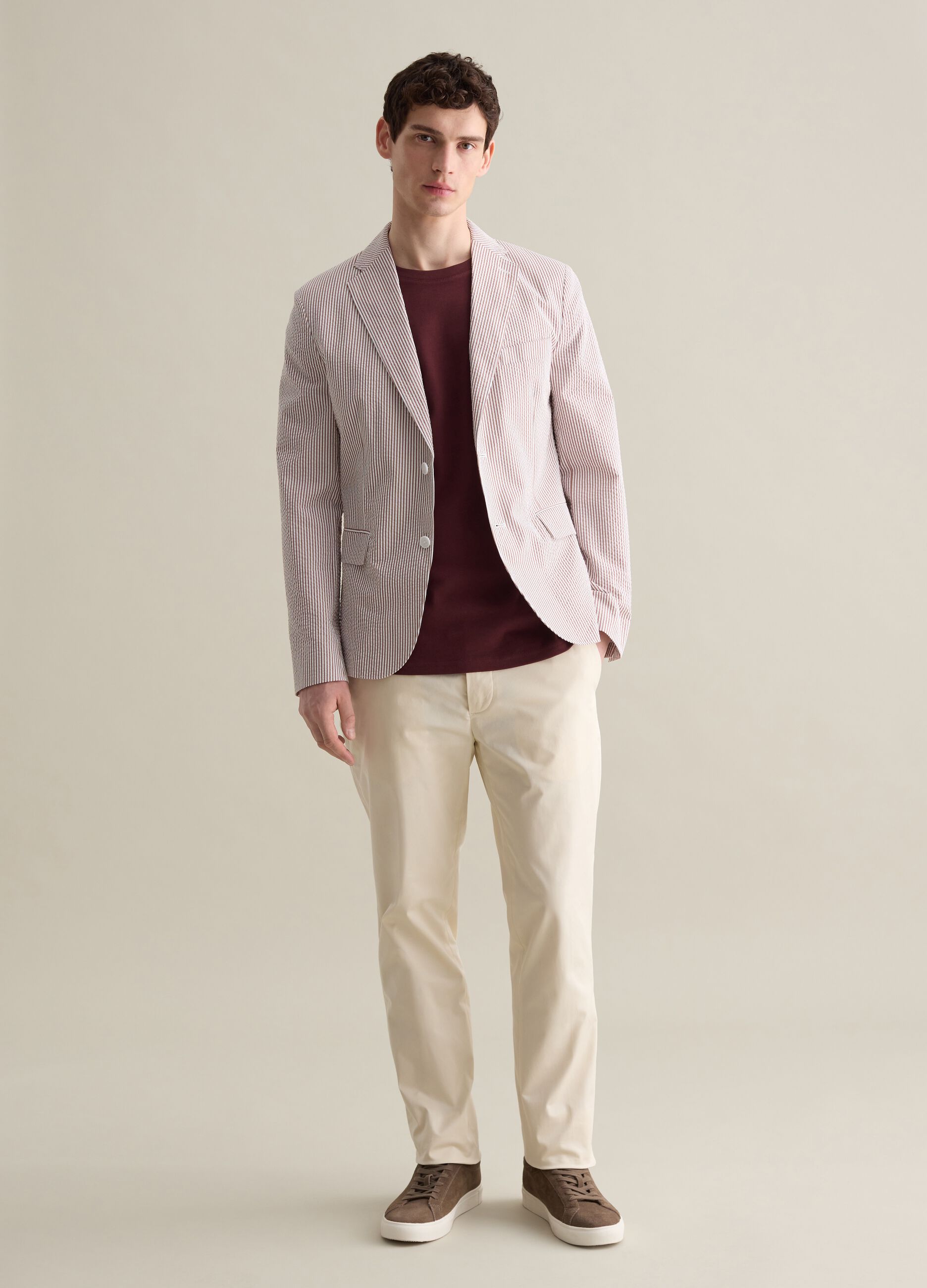 White and brown slim-fit blazer in striped seersucker