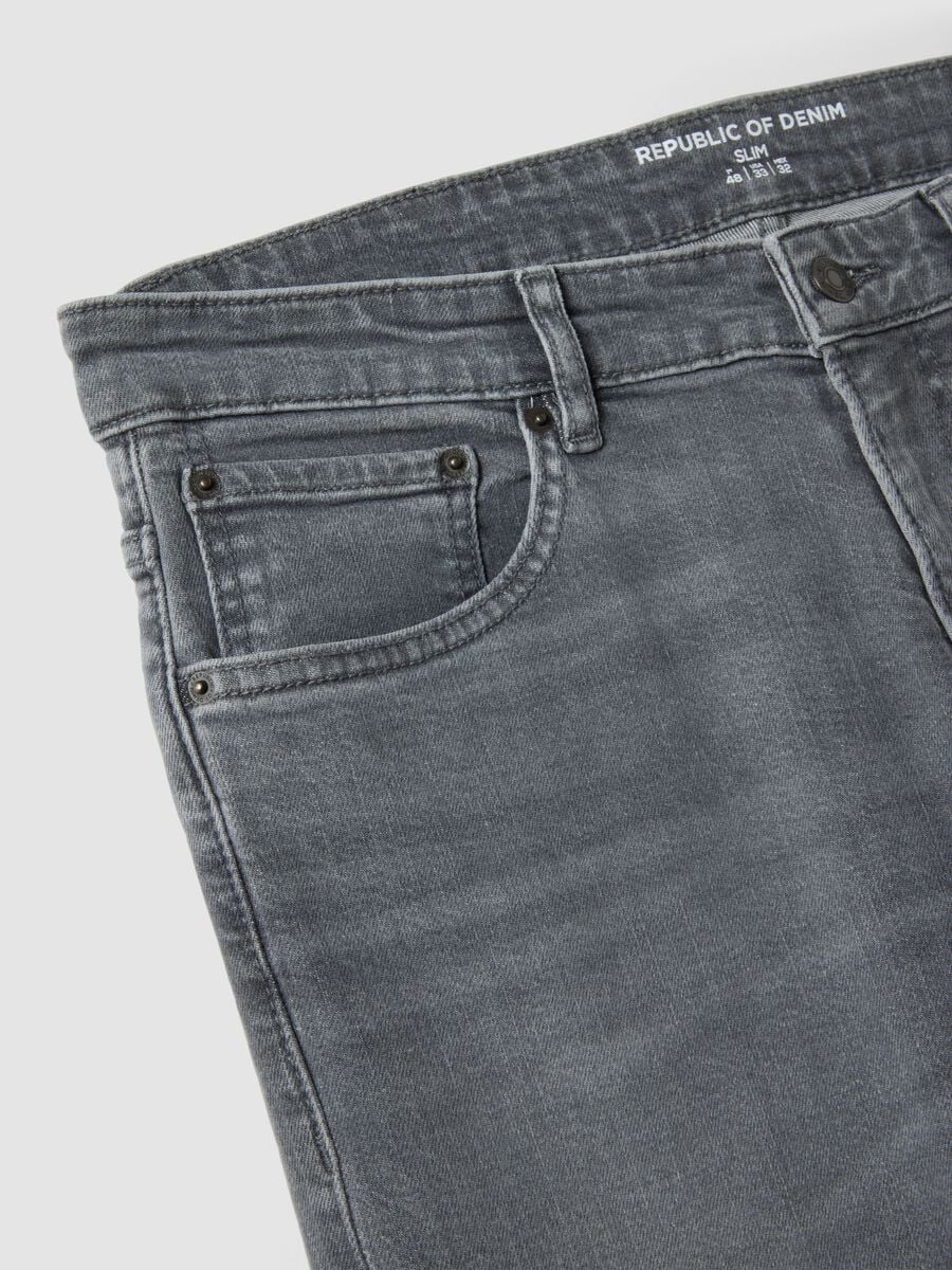 Jeans denim grigi in cotone elasticizzato slim fit_1