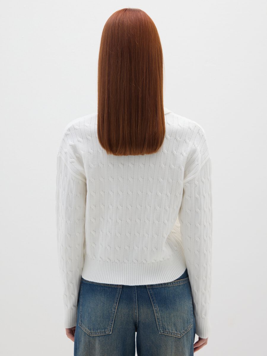 White regular fit jumper with embroidery_2