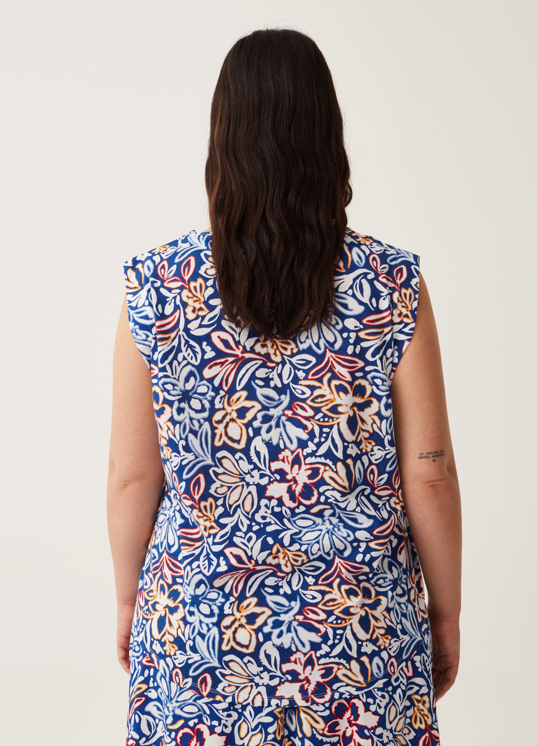 T-shirt smanicata stampa floreale Curvy MYA_2