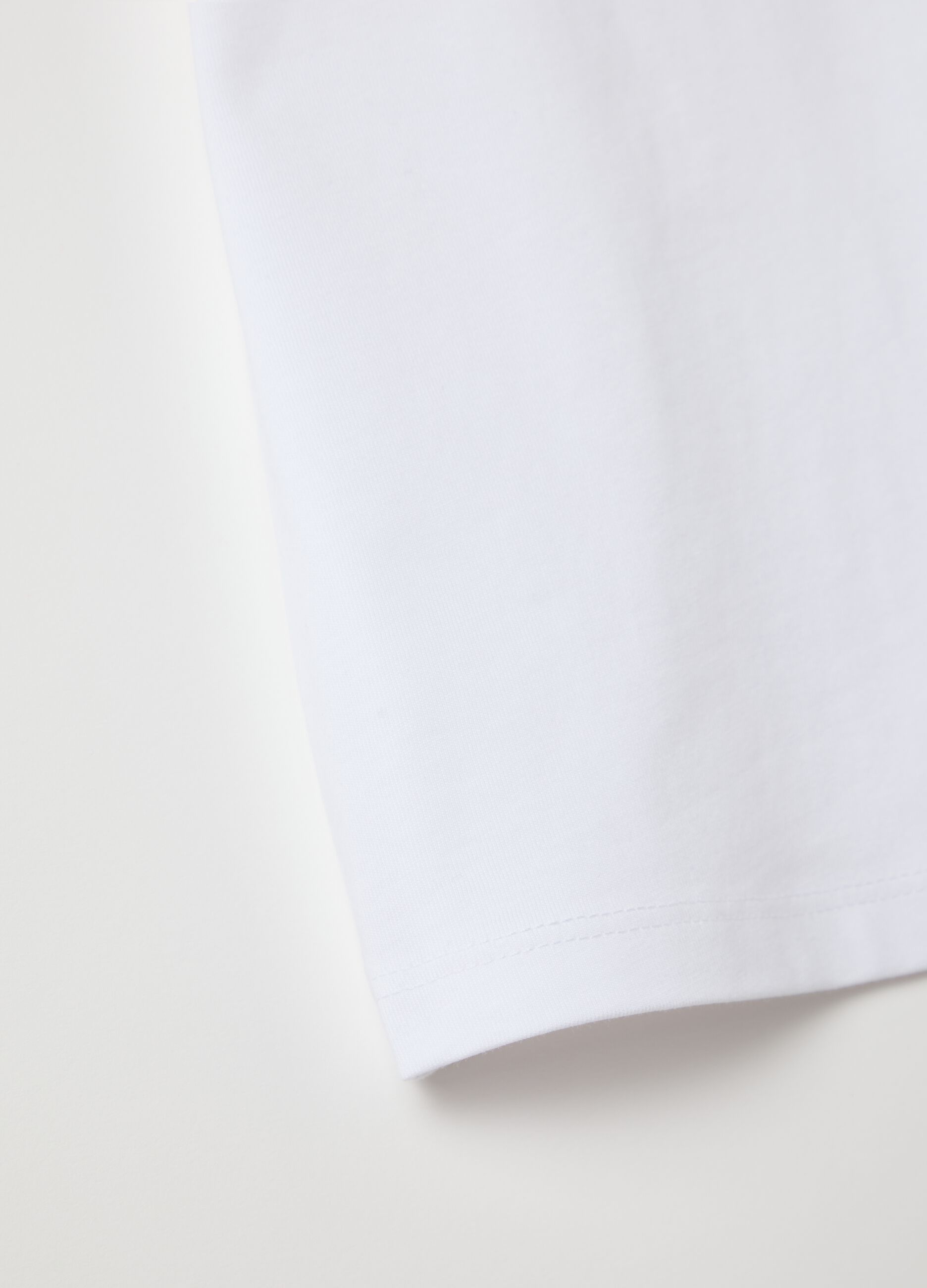 Girls’ white regular-fit T-shirt in 100% cotton