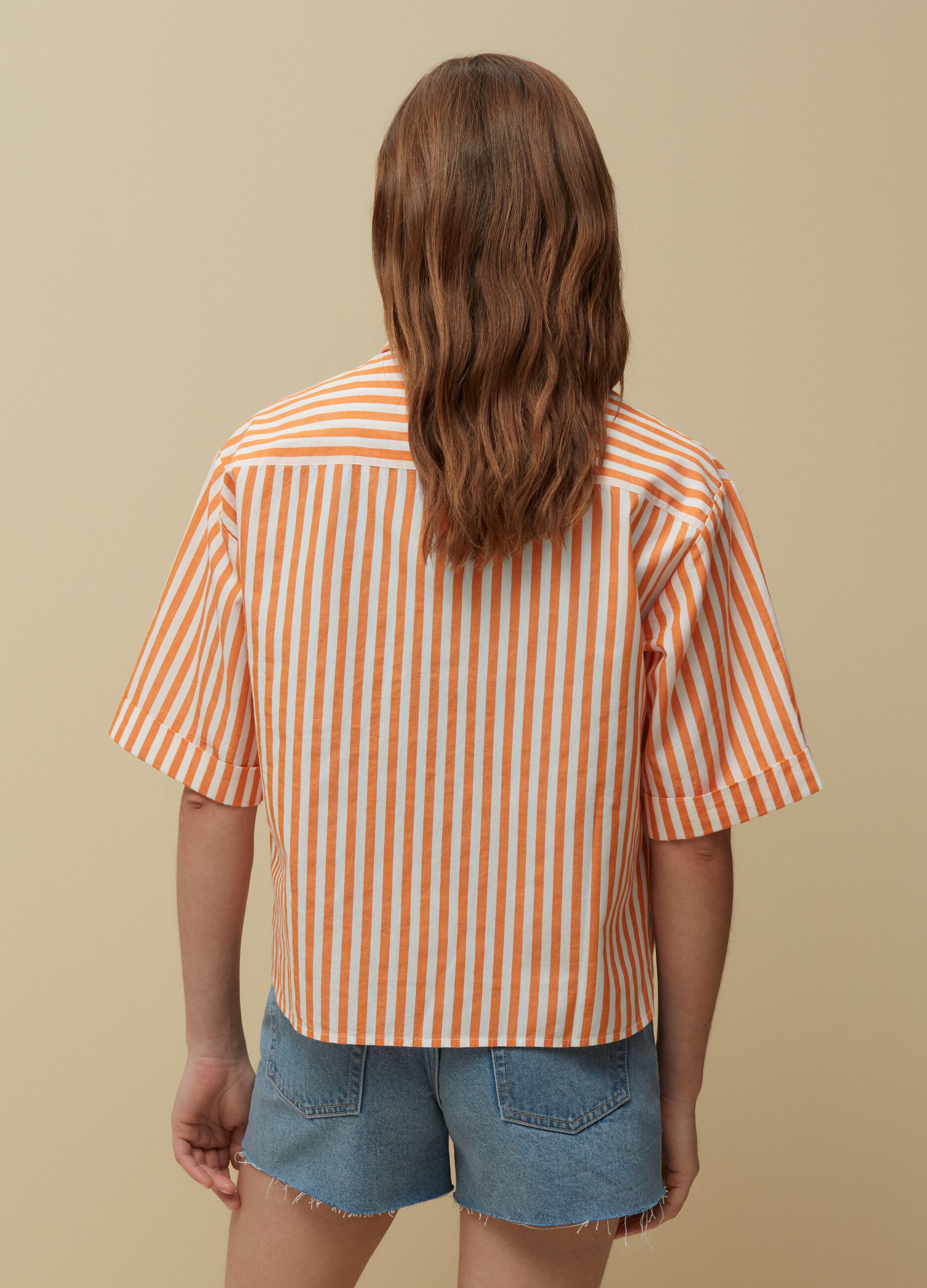 Camicia a righe con tasche_2