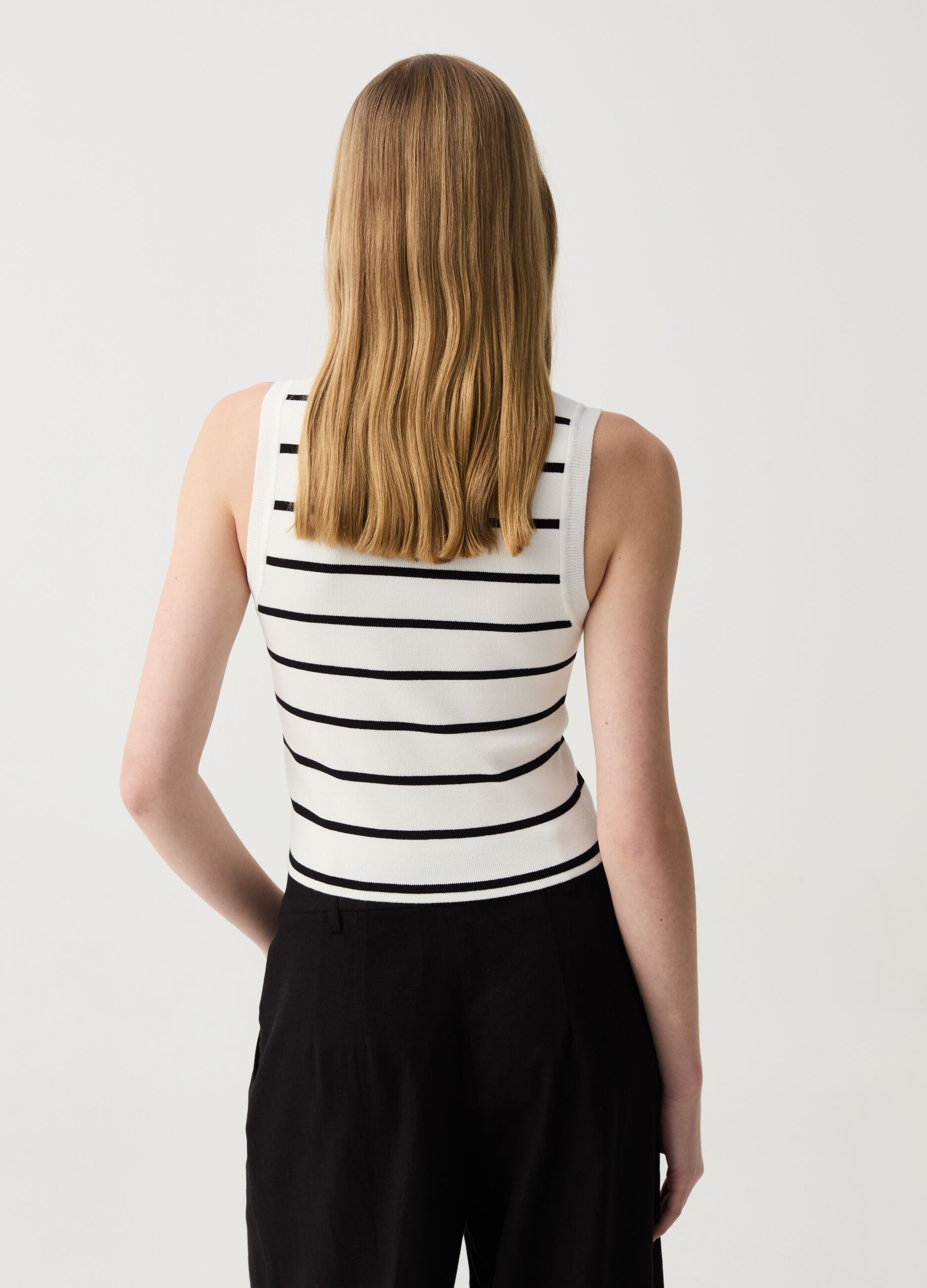 Tank top with slim stripes