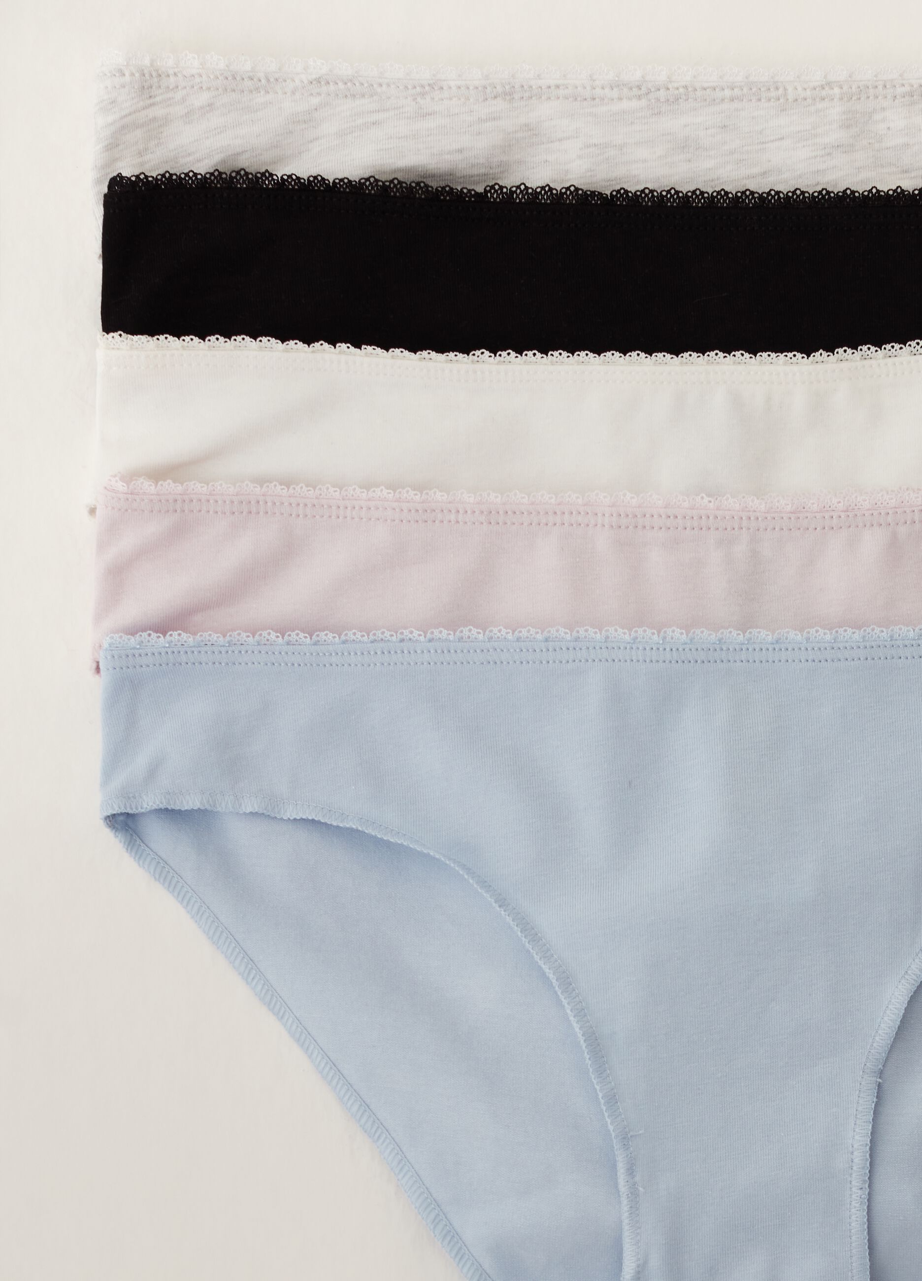 Set cinque slip con profilo in pizzo_4