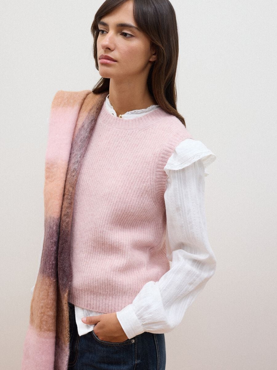Pink crew-neck wool and alpaca stretch-knit gilet_1