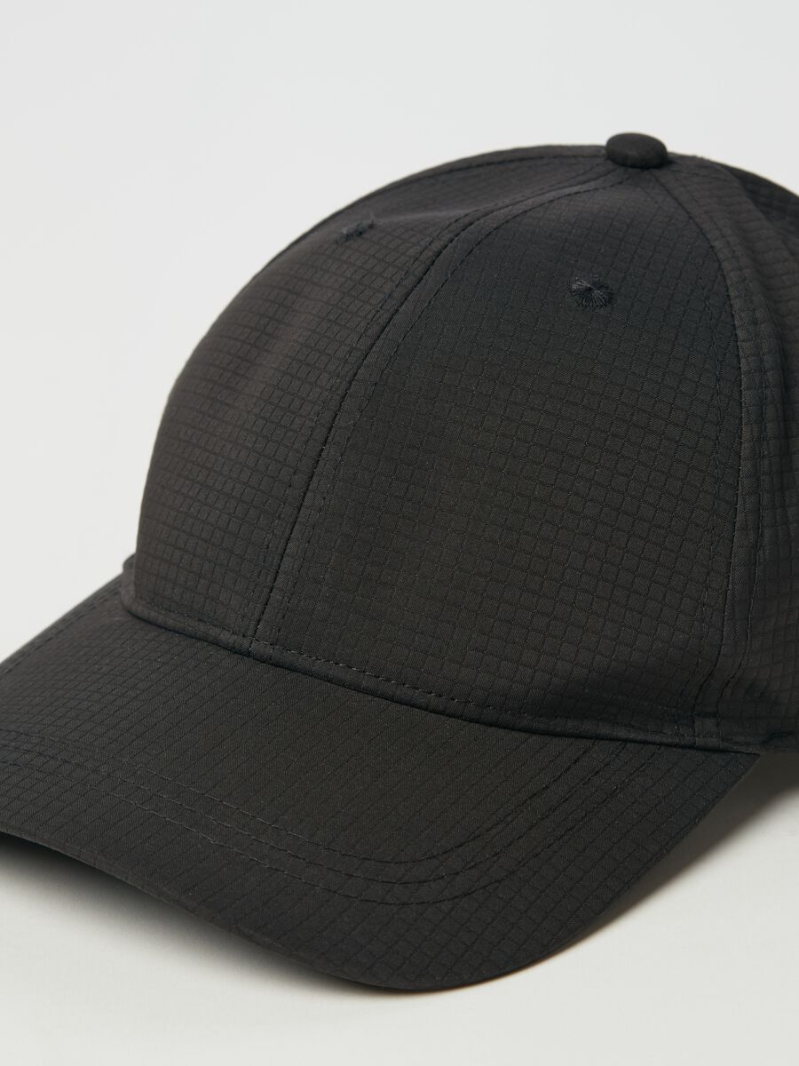 Baseball cap with ripstop weave_3