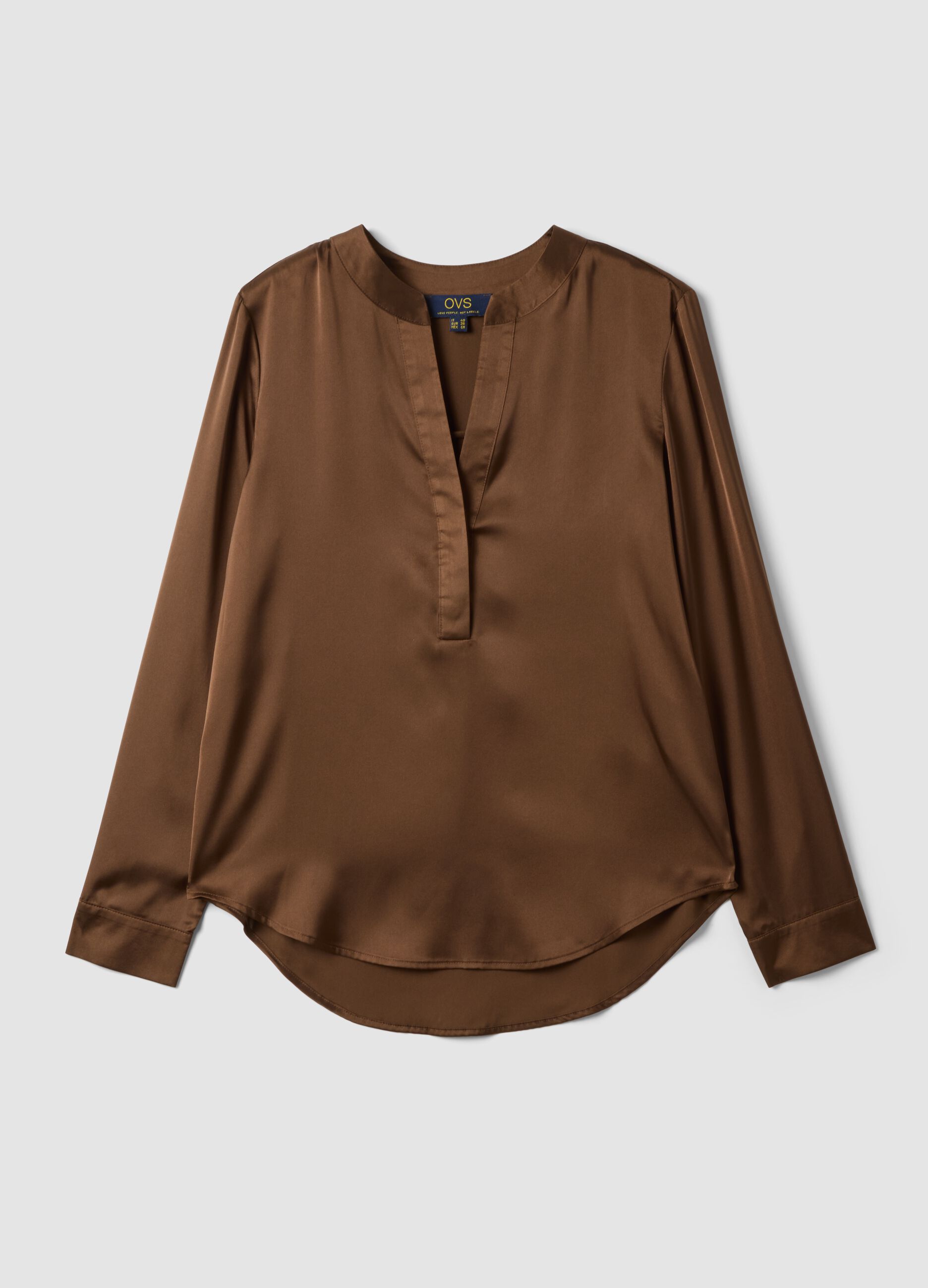 Camicia marrone in tessuto elasticizzato con collo coreano