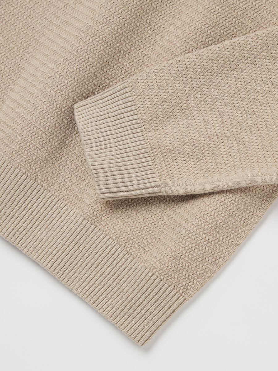 Cotton pullover with wavy trim_5