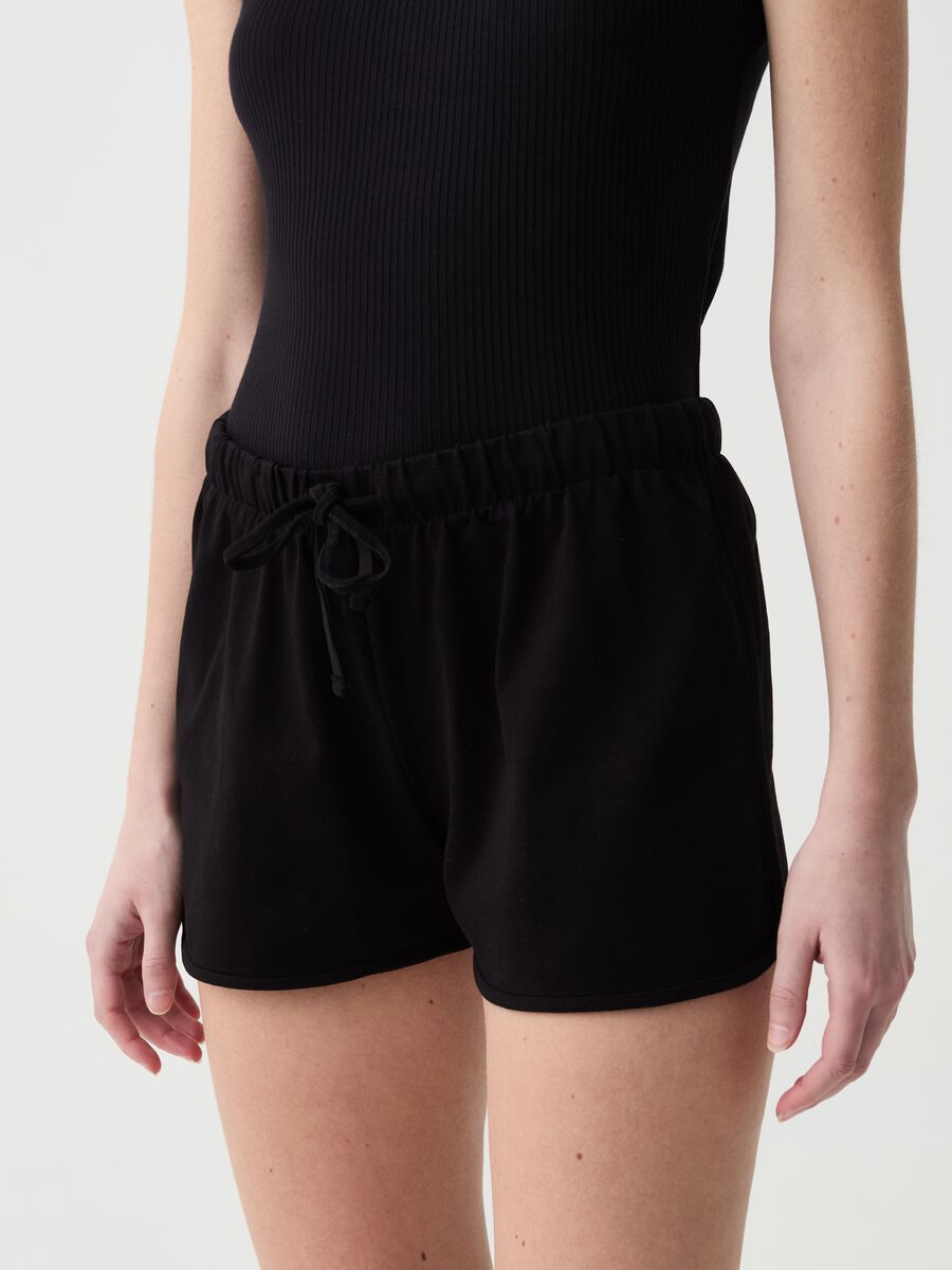 Shorts Essential in cotone con coulisse_1