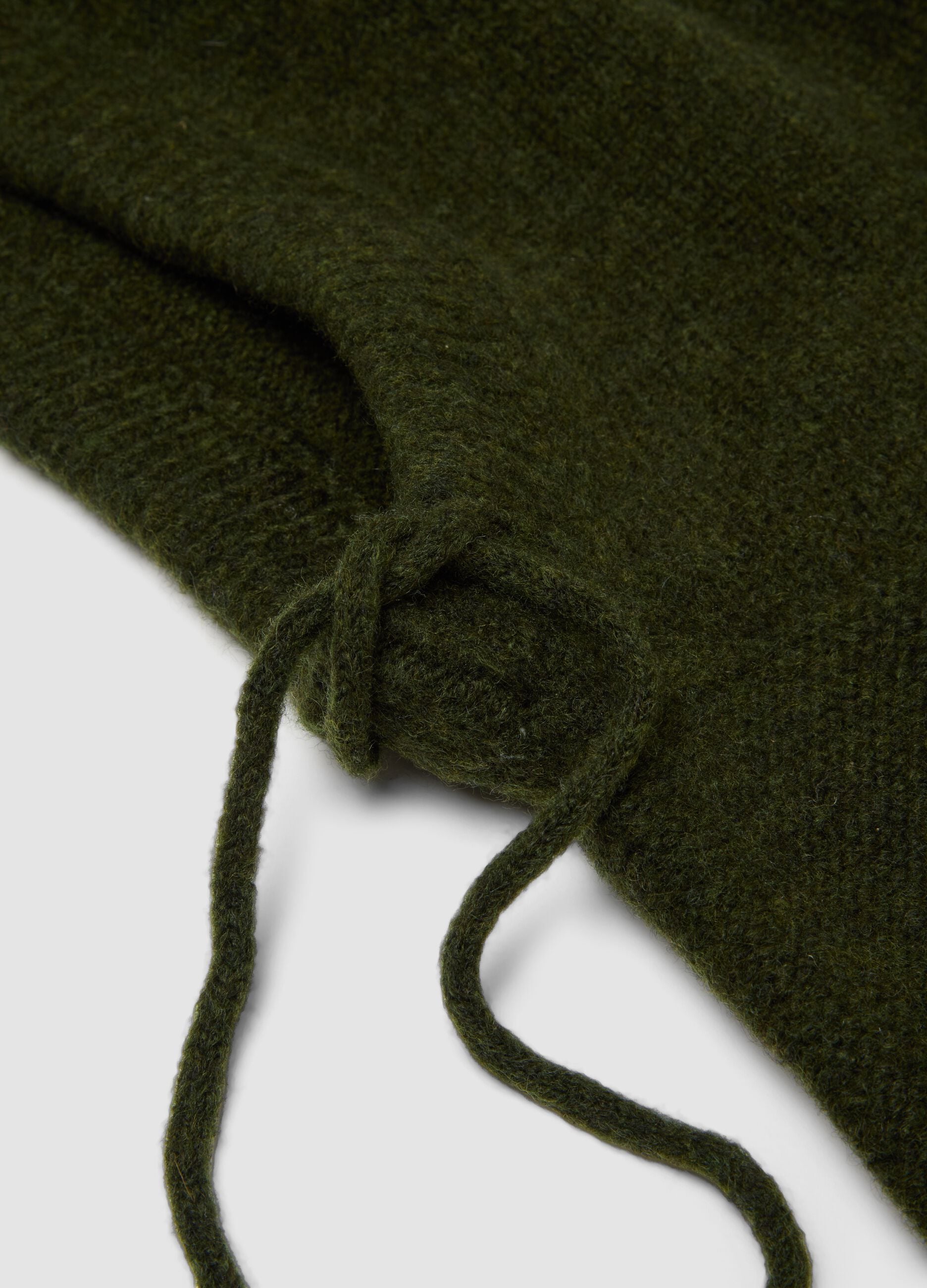 Green stretch wool hood in plain knit