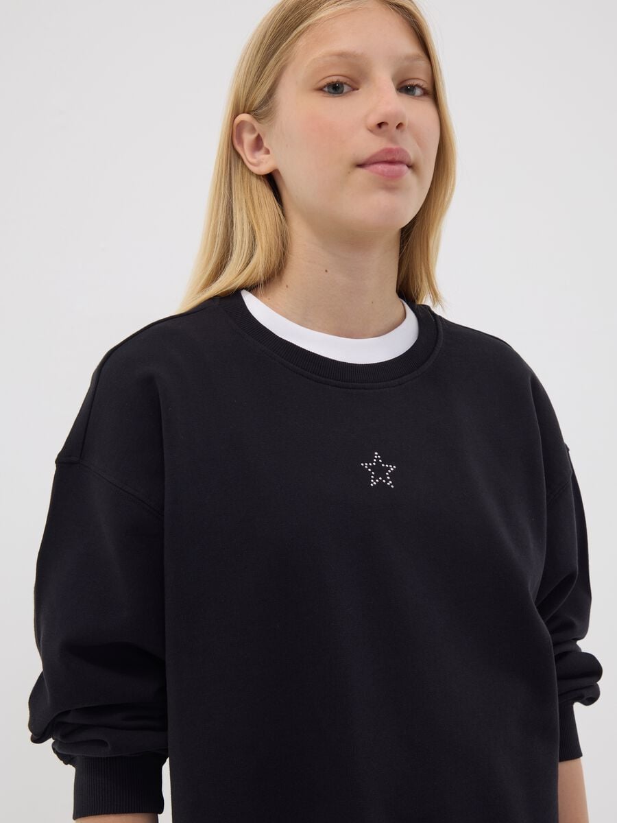Felpa nera in puro cotone con stella per ragazza relaxed fit_0