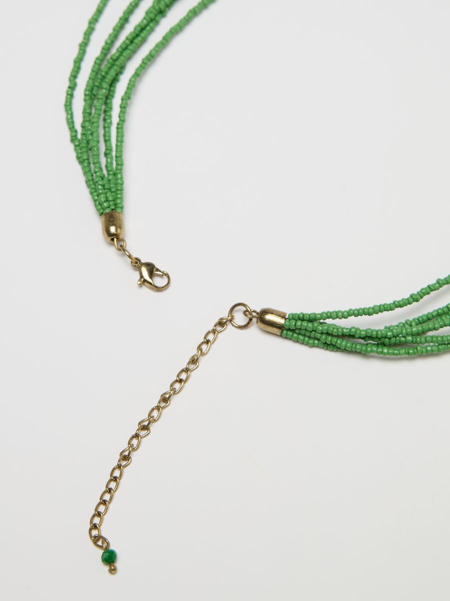 Collana multifili con perline e nappina_1
