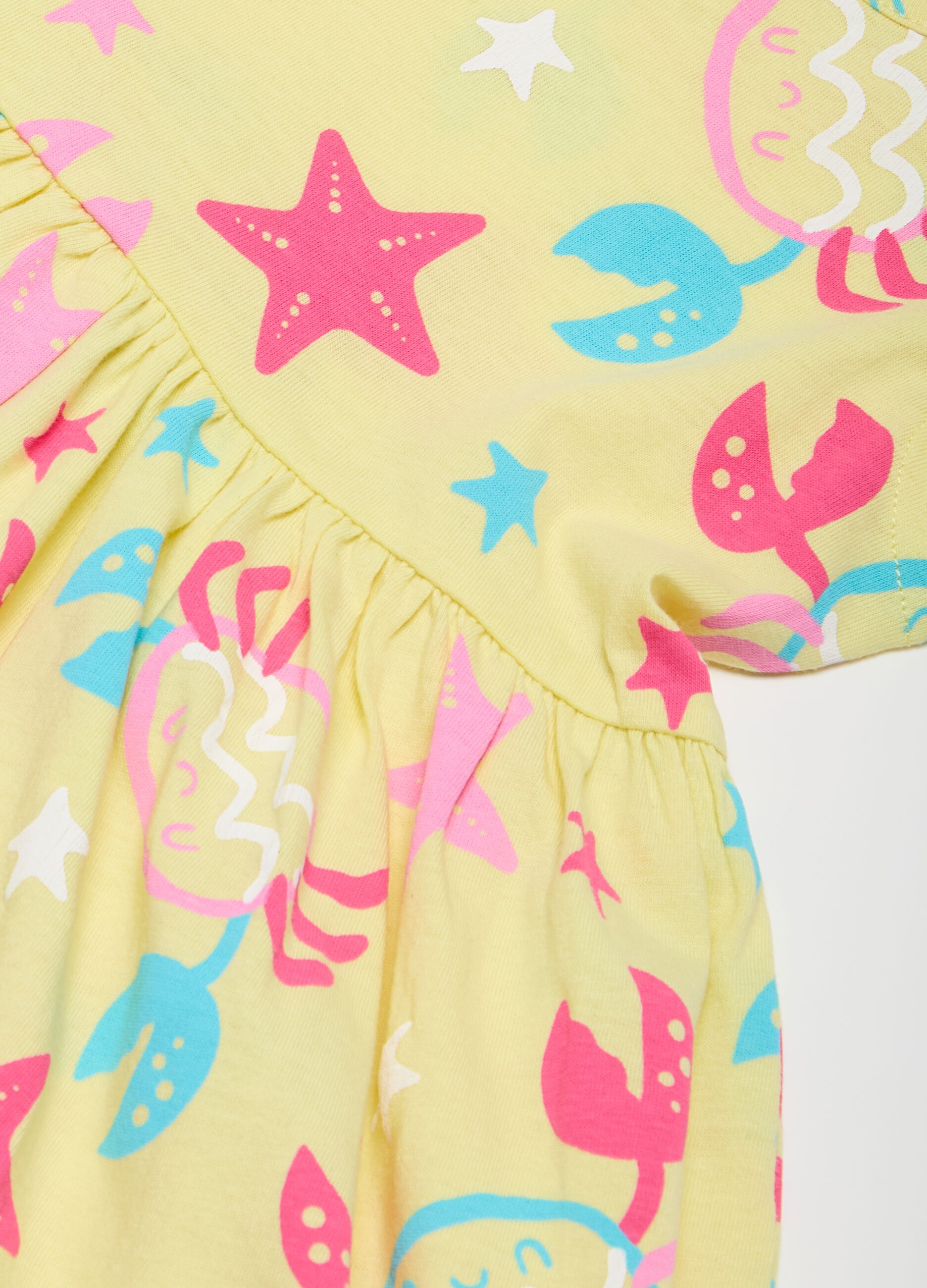 100% cotton jersey dress with small fish print