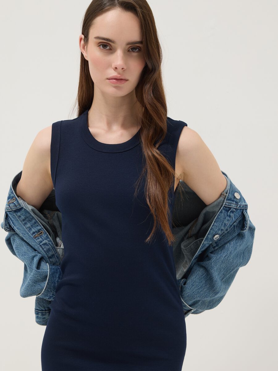 Abito midi blu in cotone elasticizzato a costine fitted_2