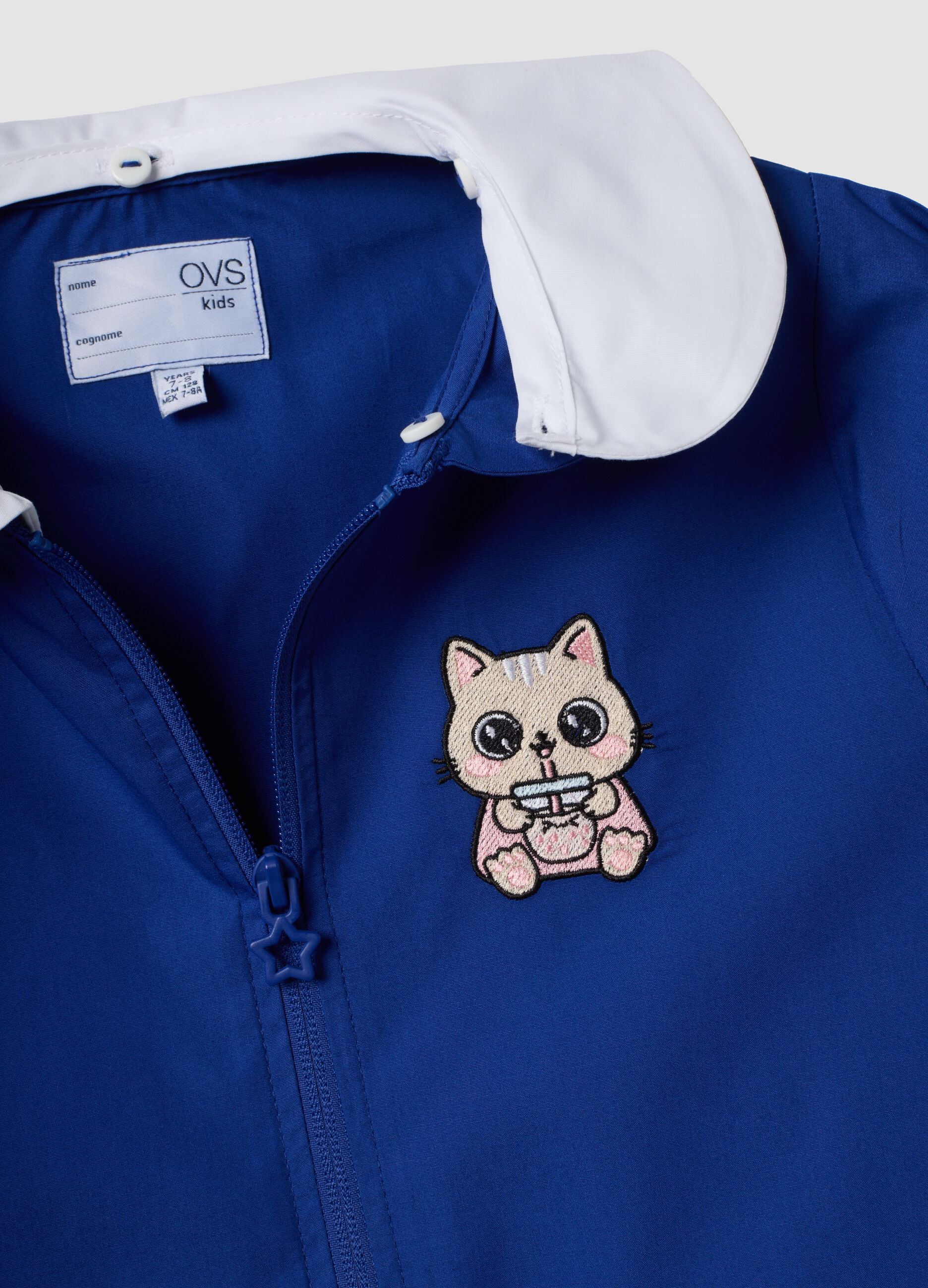 Blue girls&rsquo; school smock with kitten embroidery and classic collar