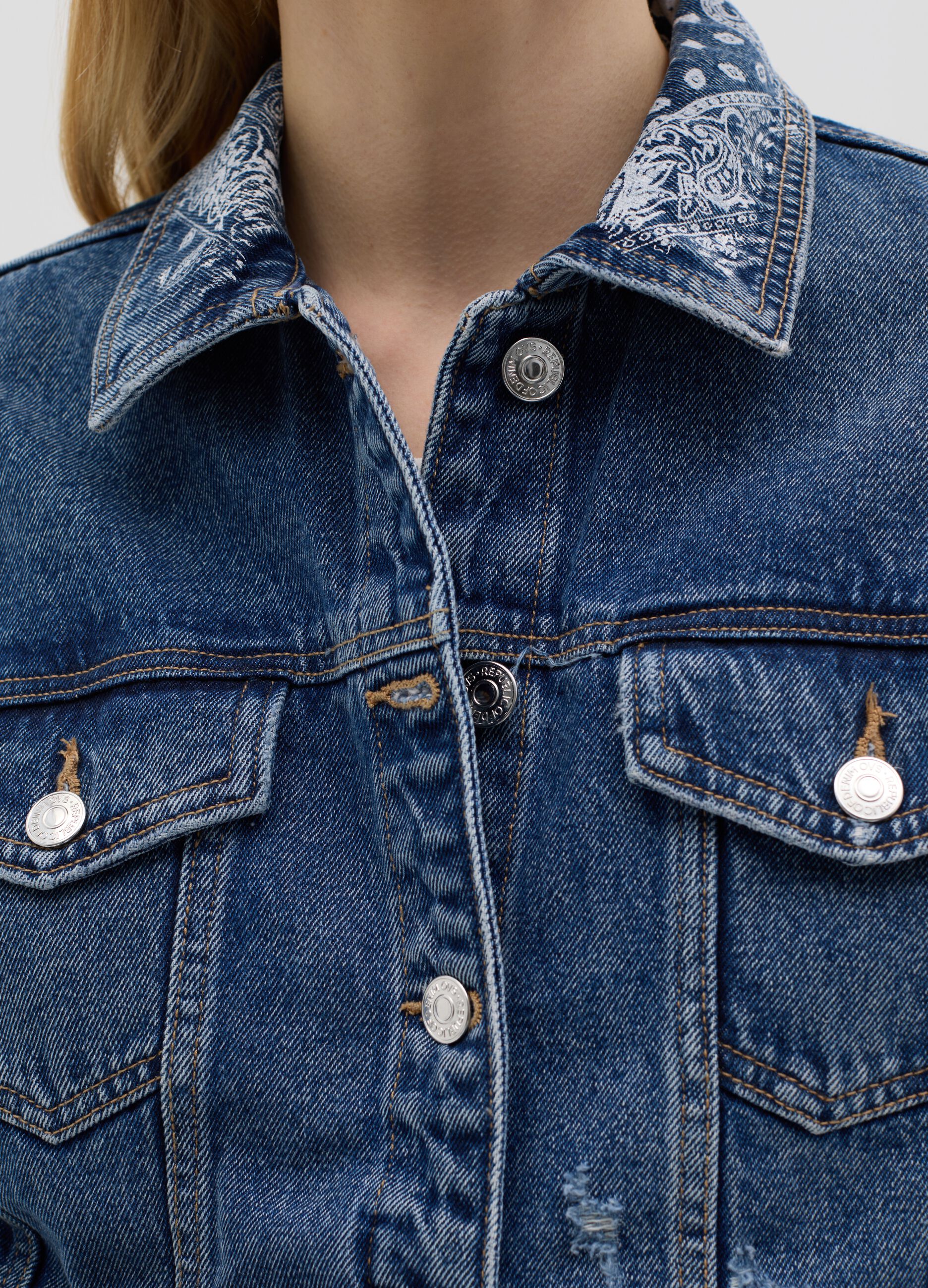 Giacca corta over in denim RE-UP