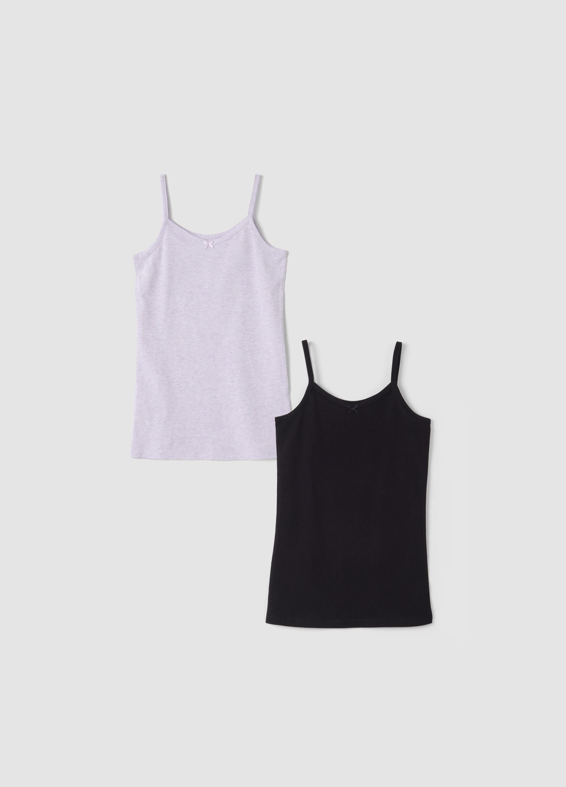 2-pack black and lilac purple organic cotton crew-neck vests