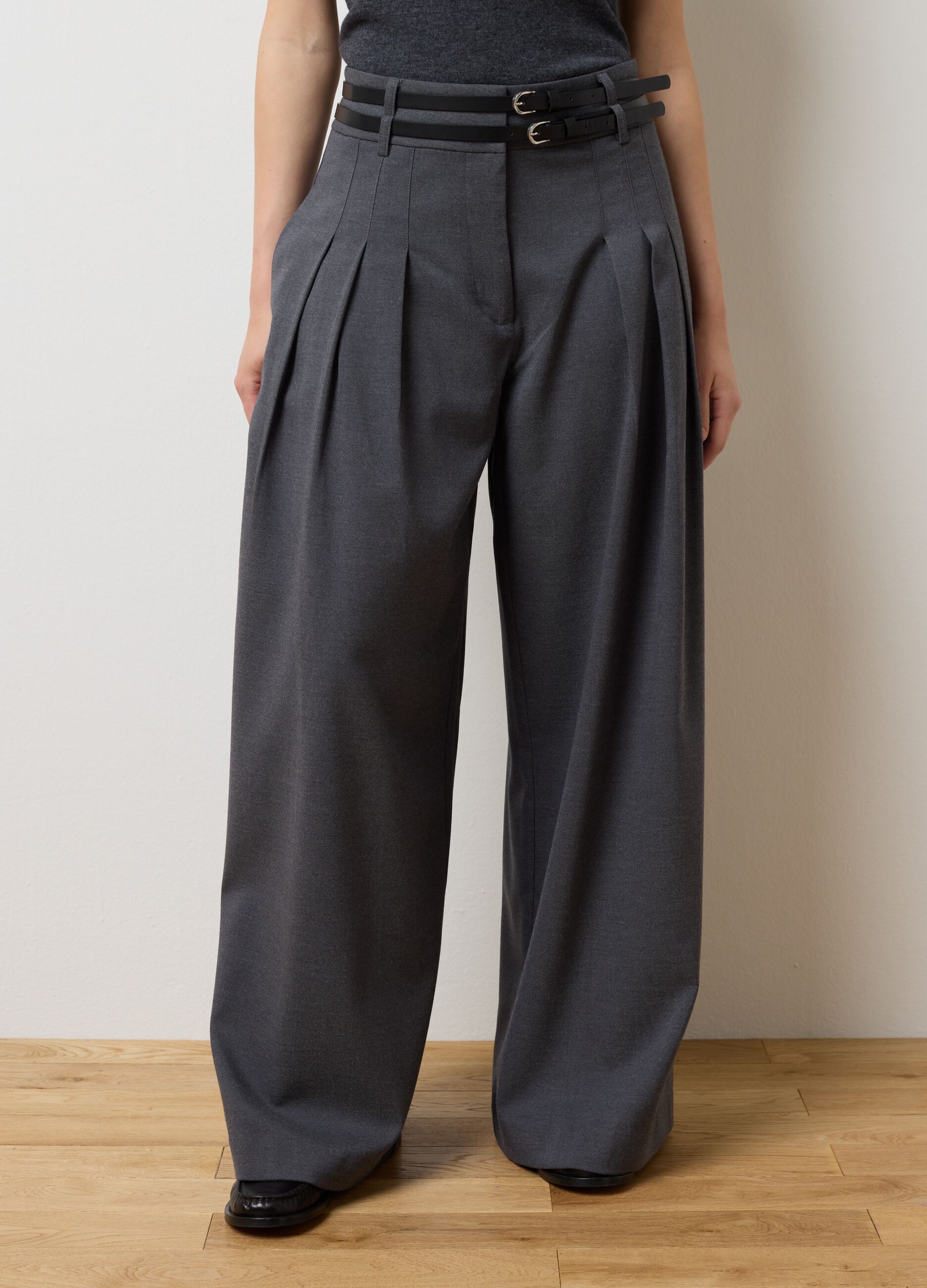 Pantaloni grigi wide leg