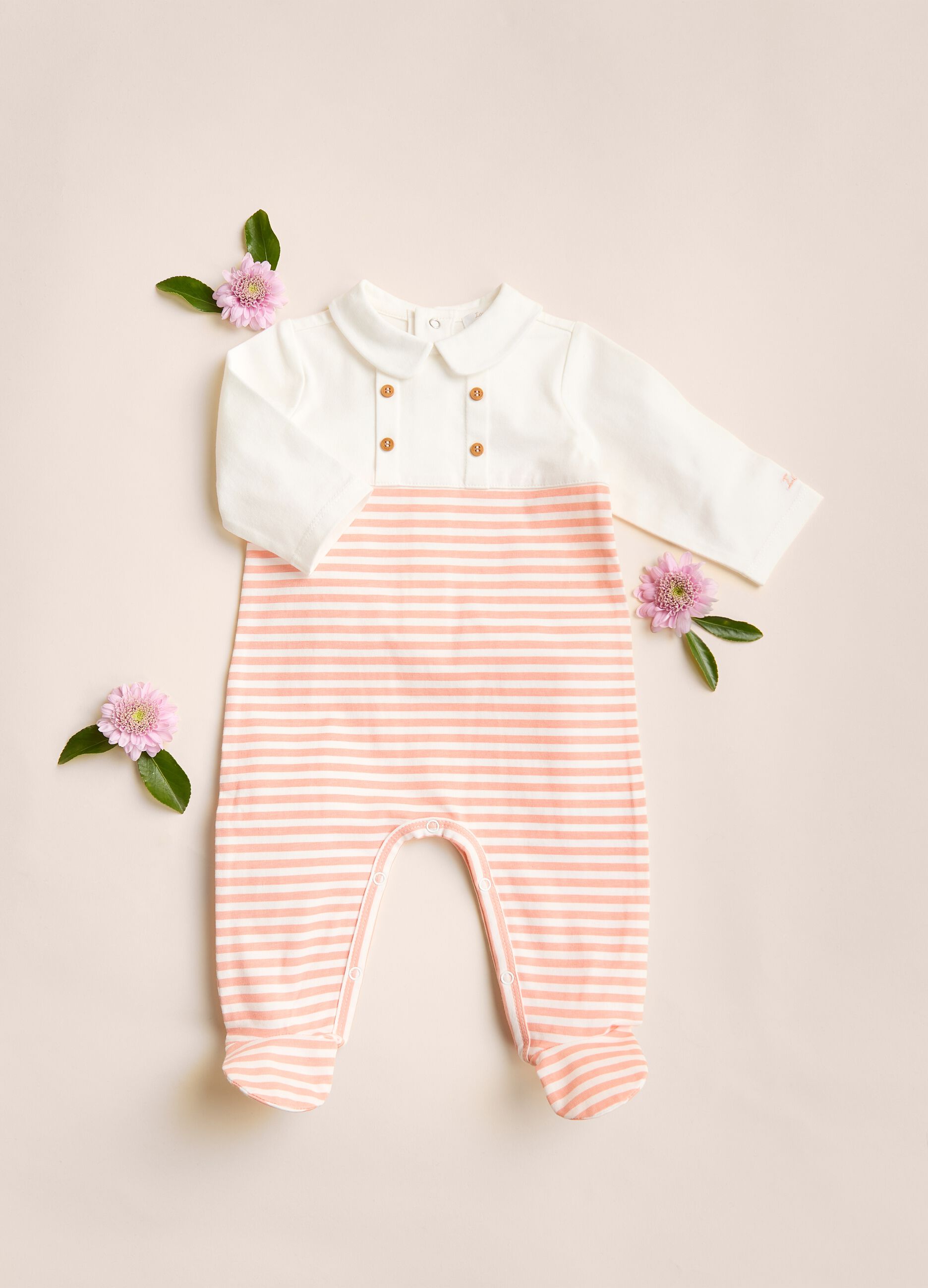 IANA stretch cotton onesie with collar and buttons