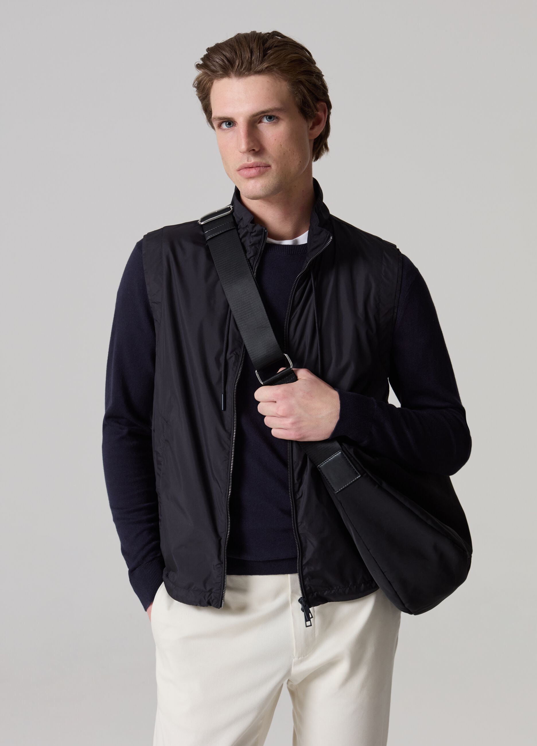 Contemporary full-zip gilet with high neck