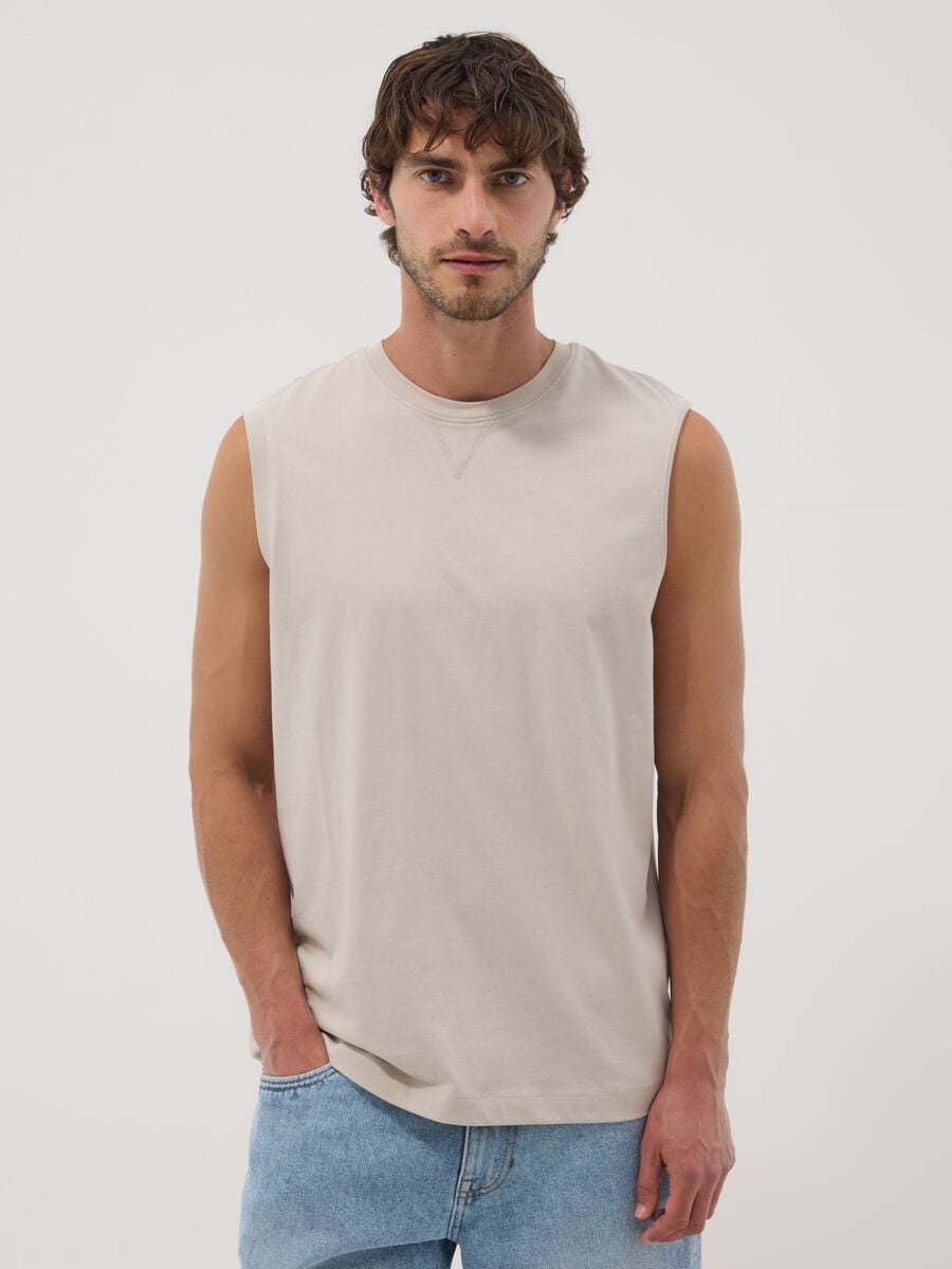 Grey crew-neck pure cotton vest, relaxed fit_1