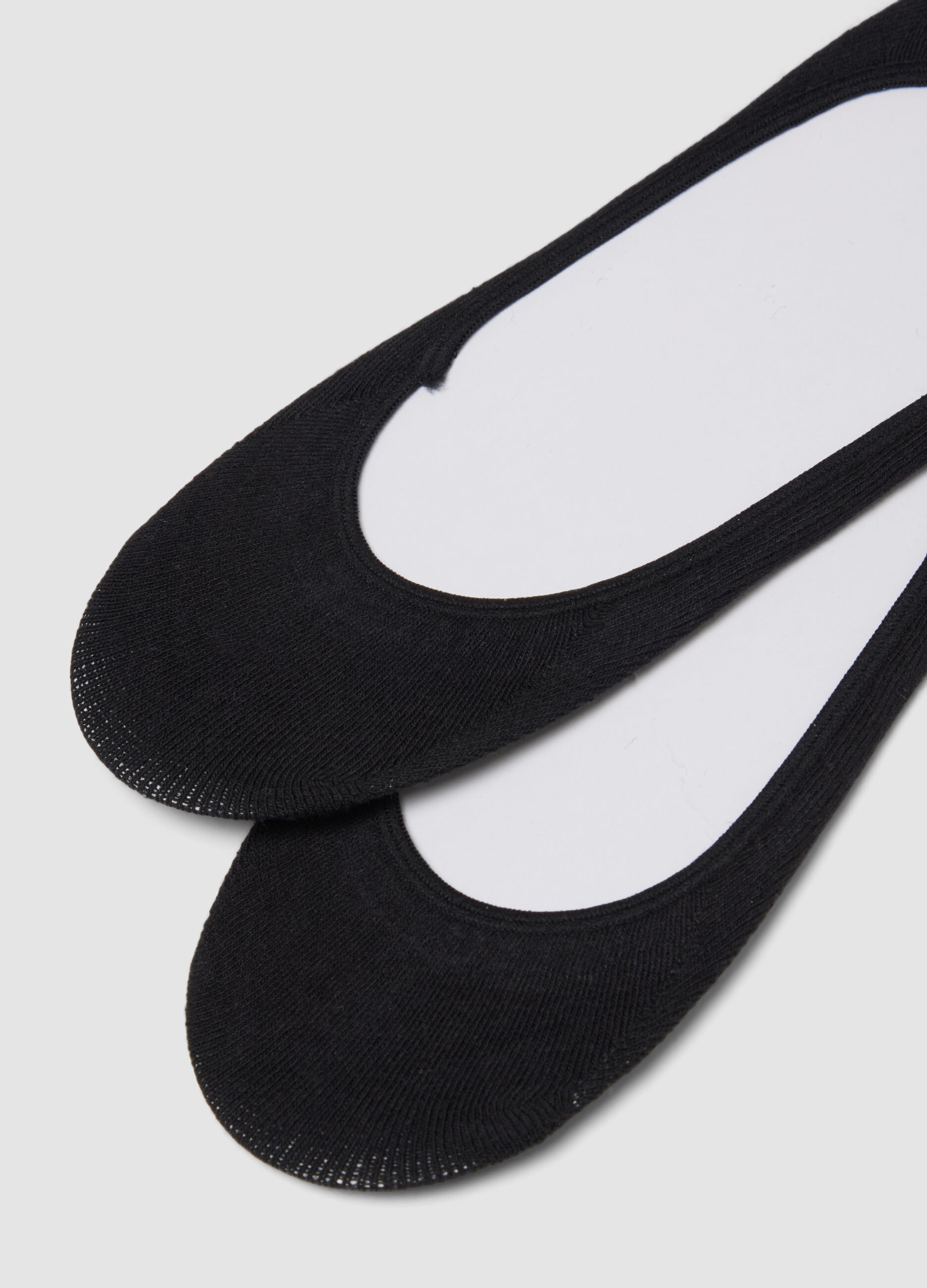 3-pack of black sporty no-show socks in stretch organic cotton