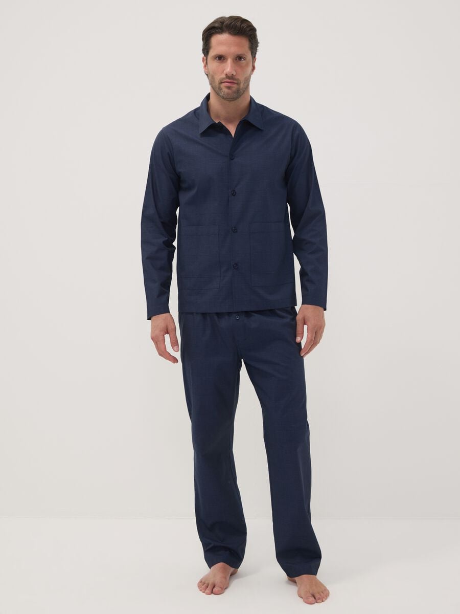 Pigiama blu in puro cotone organico con colletto_0