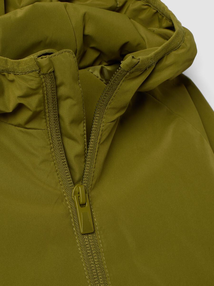 Green water-repellent hooded jacket with zip, regular fit for boys_3