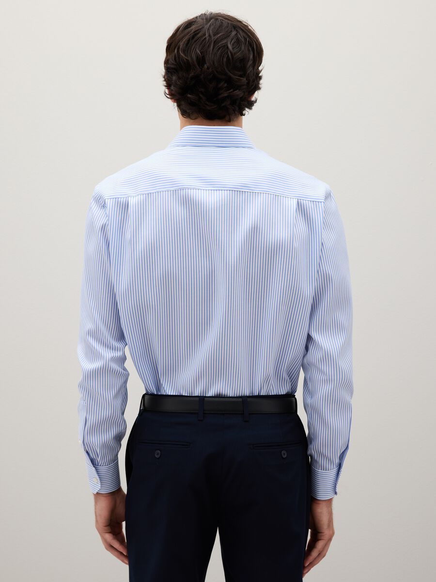 Camicia in puro cotone blu a righe regular fit_3
