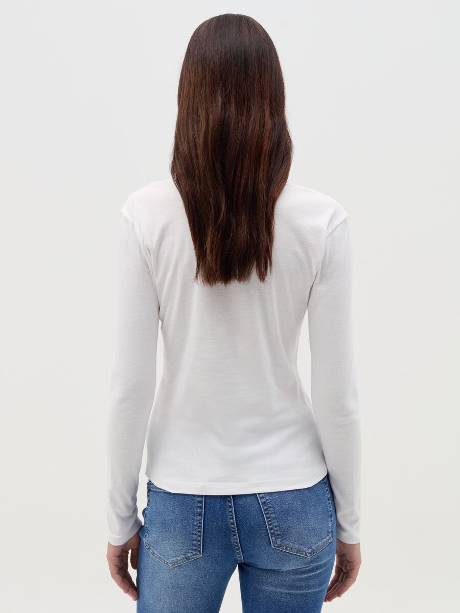 Cotton T-shirt with round neck_3