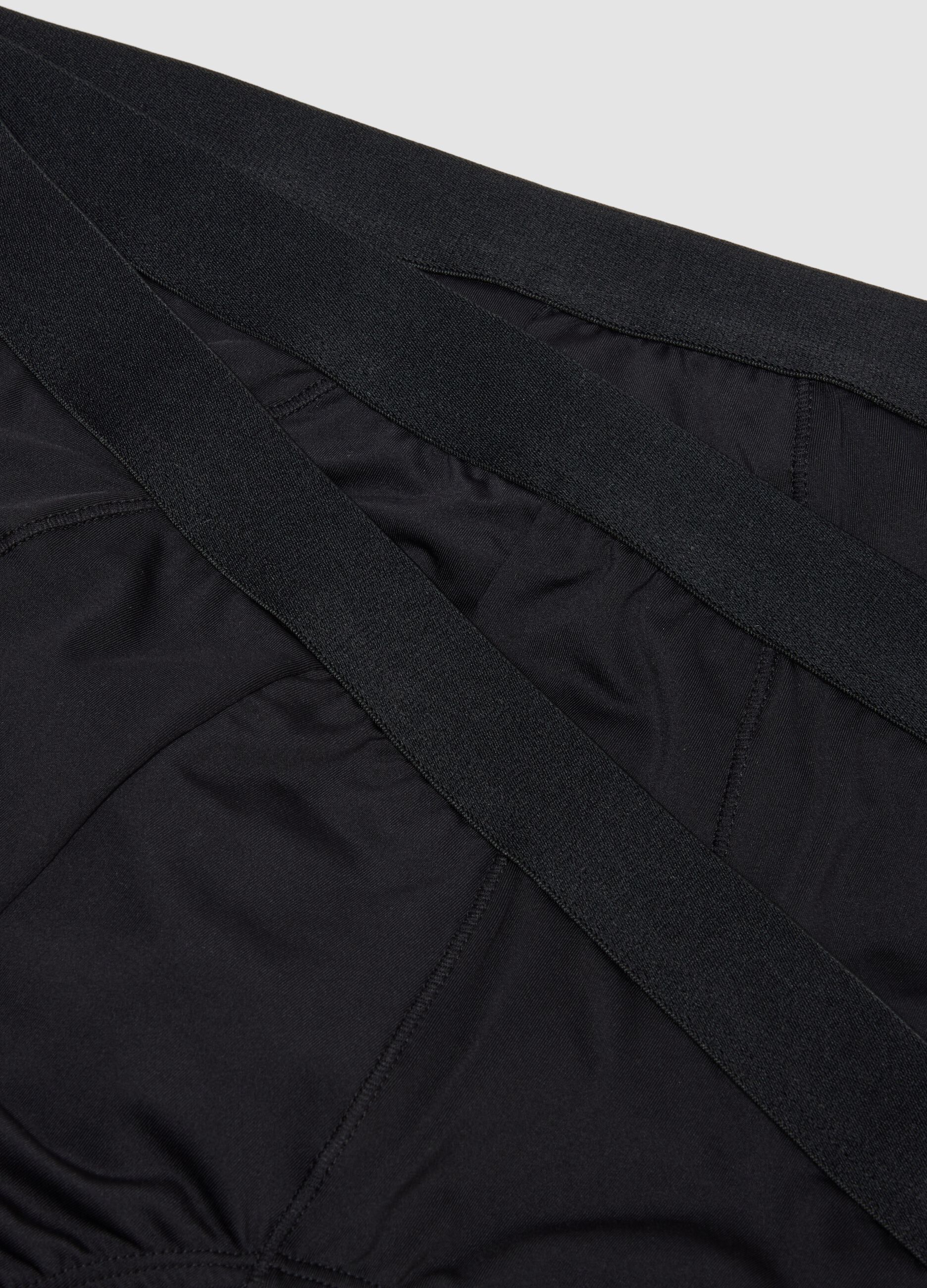 3-pack of black stretch microfibre briefs