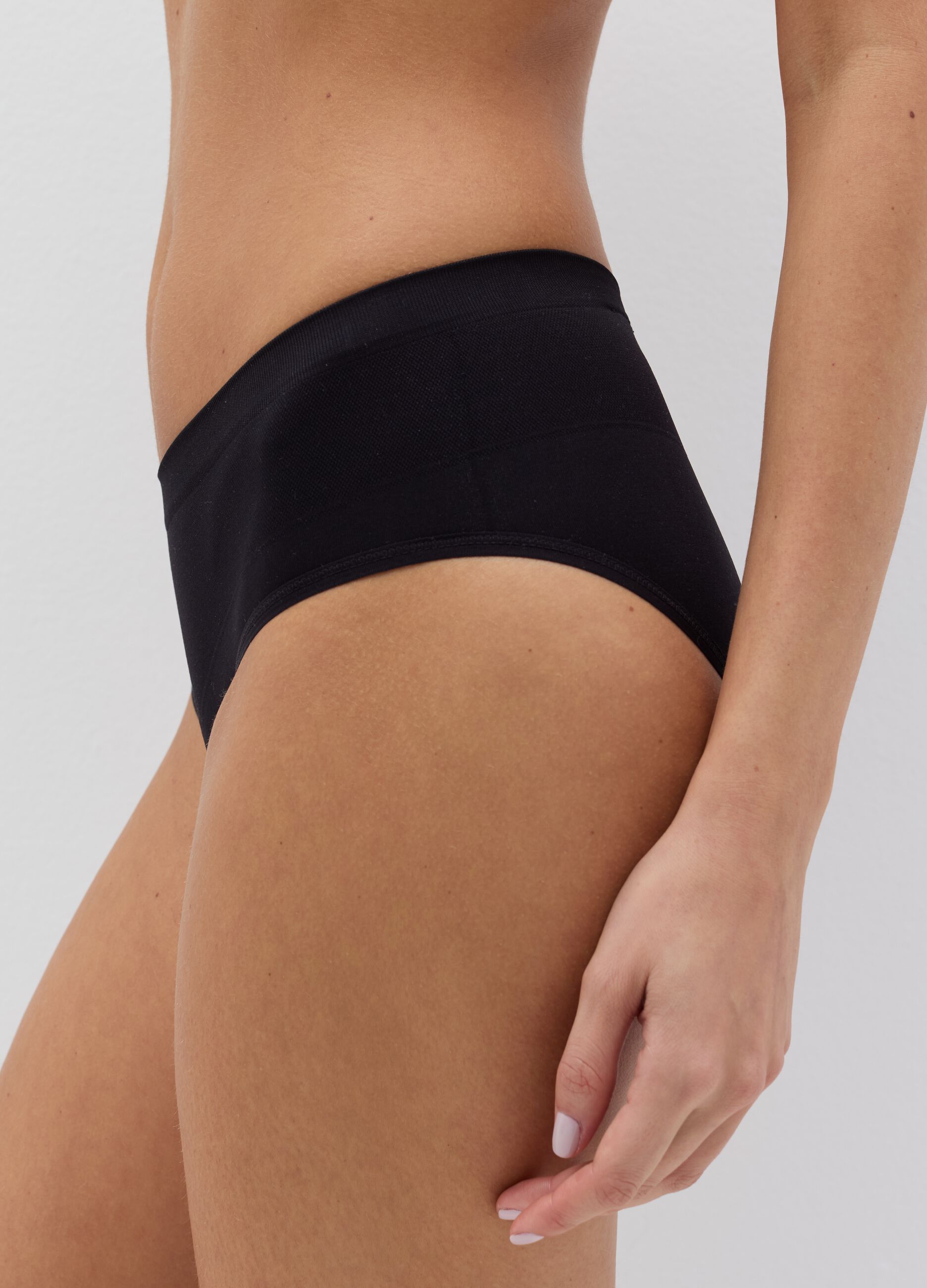The One seamless briefs in microfibre