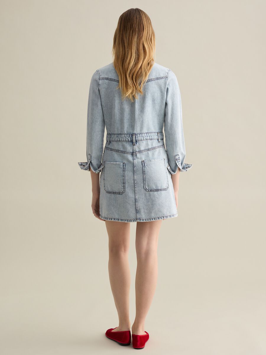 Denim shirt dress with buttons_3