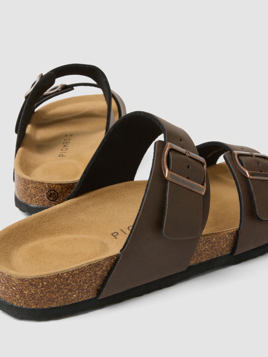 Brown double-strap sandals with buckles_3