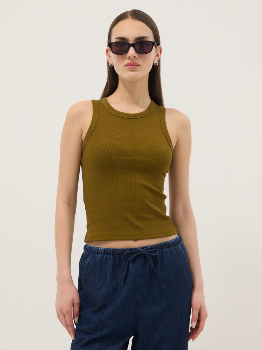 Tank top fitted verde in cotone elasticizzato a costine_1