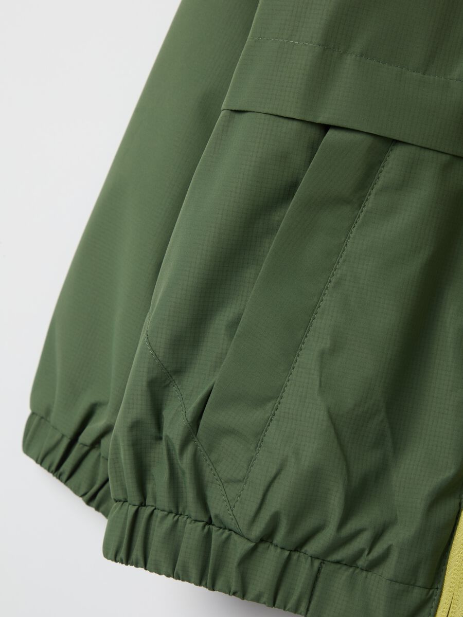 Waterproof jacket with hood_3