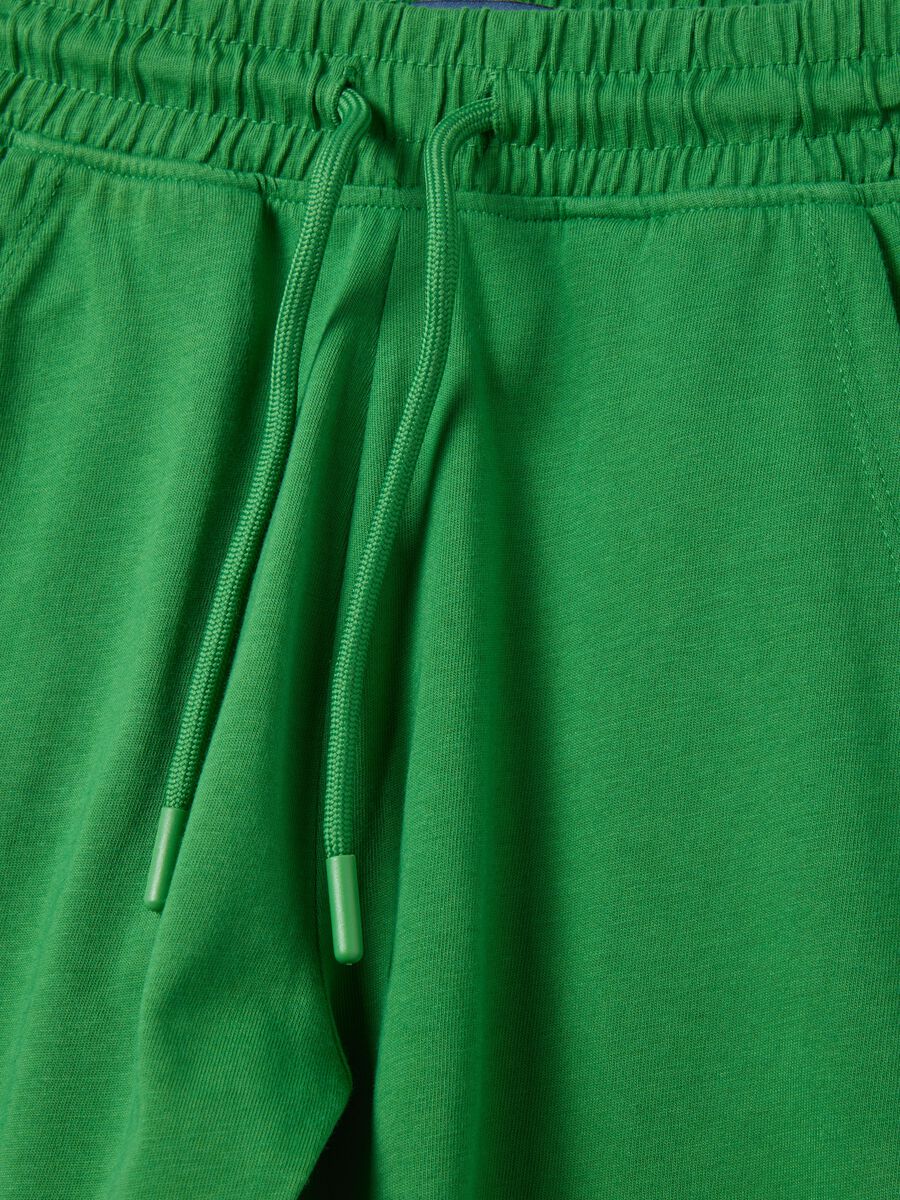 Green cotton shorts with elastic waistband_3