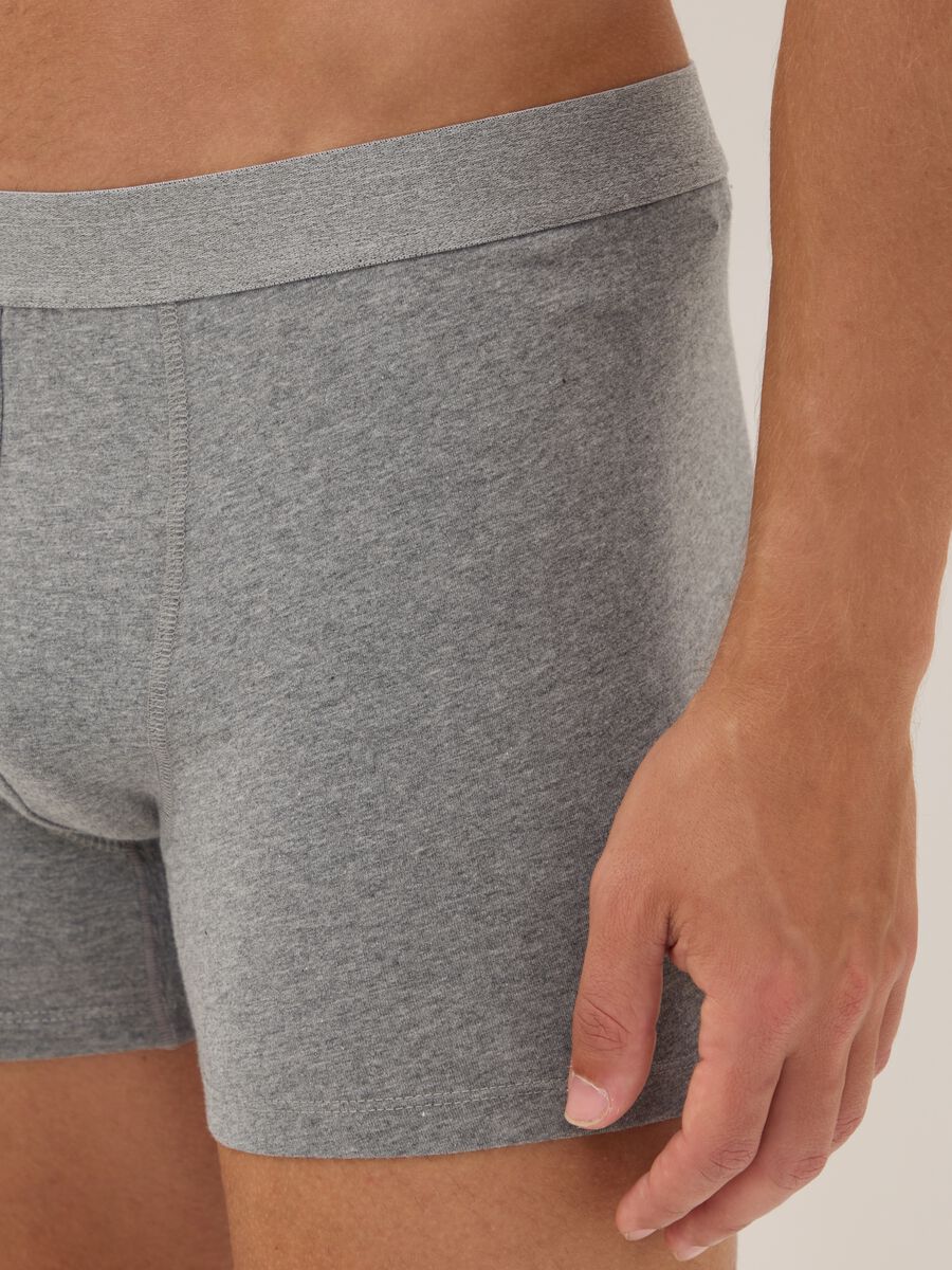 3-pack of grey organic cotton boxers_3