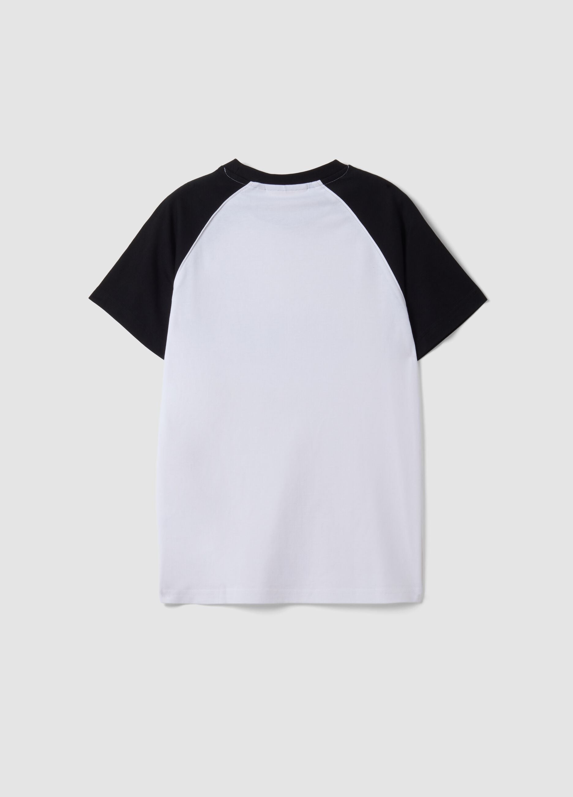 White pure cotton T-shirt with raglan sleeves for boys