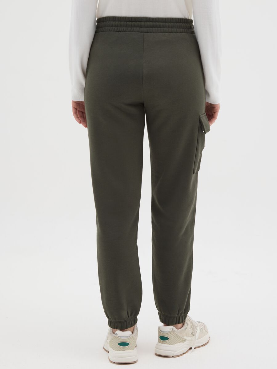 Green Cotton Blend Regular Fit Cargo Trousers_2