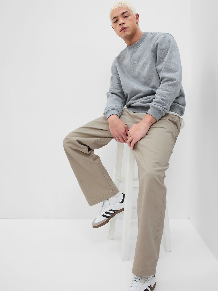 Pantaloni loose fit in cotone stretch_0