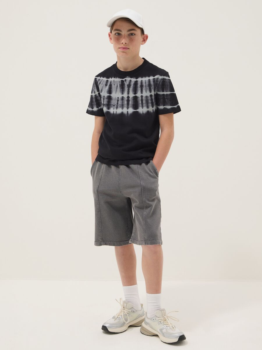 Grey pure cotton comfort fit shorts for boys_0