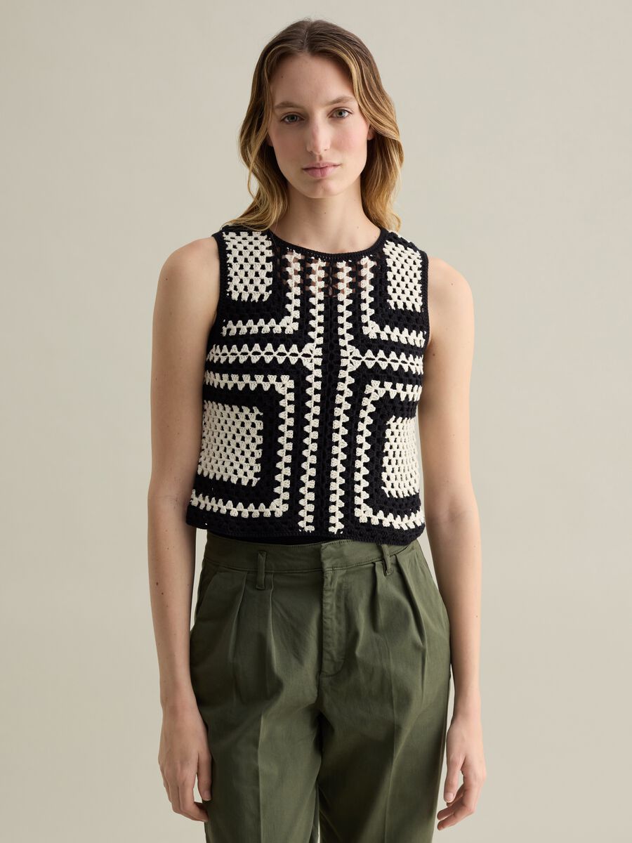 Two-tone crochet tank top_0