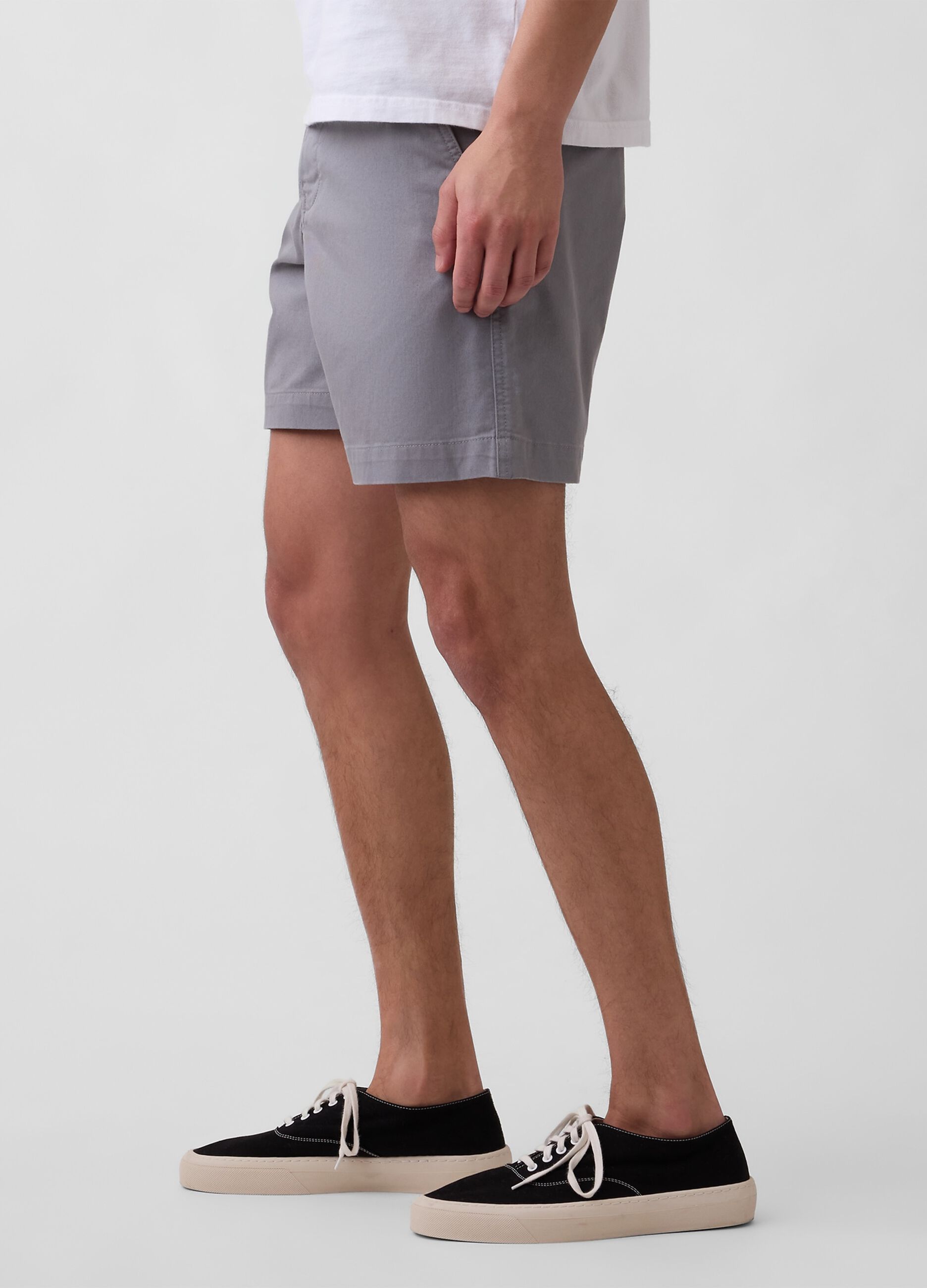 Stretch cotton shorts